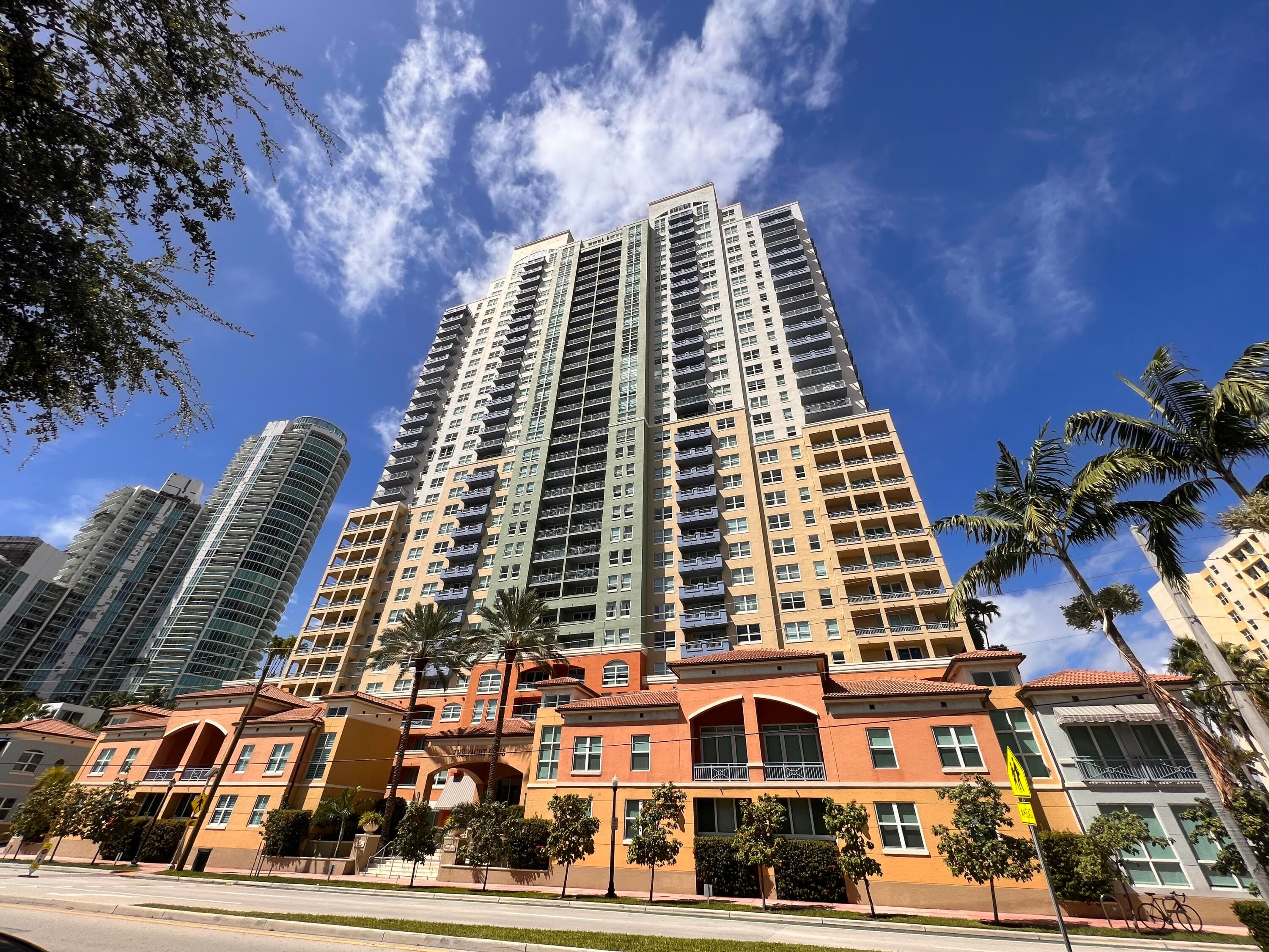 90 ALTON Road 2110, Miami Beach, FL 33139, Unit 2110